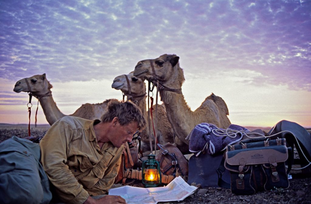 Em uma de suas aventuras ele cruzou um deserto com três camelos Foto: globetellers