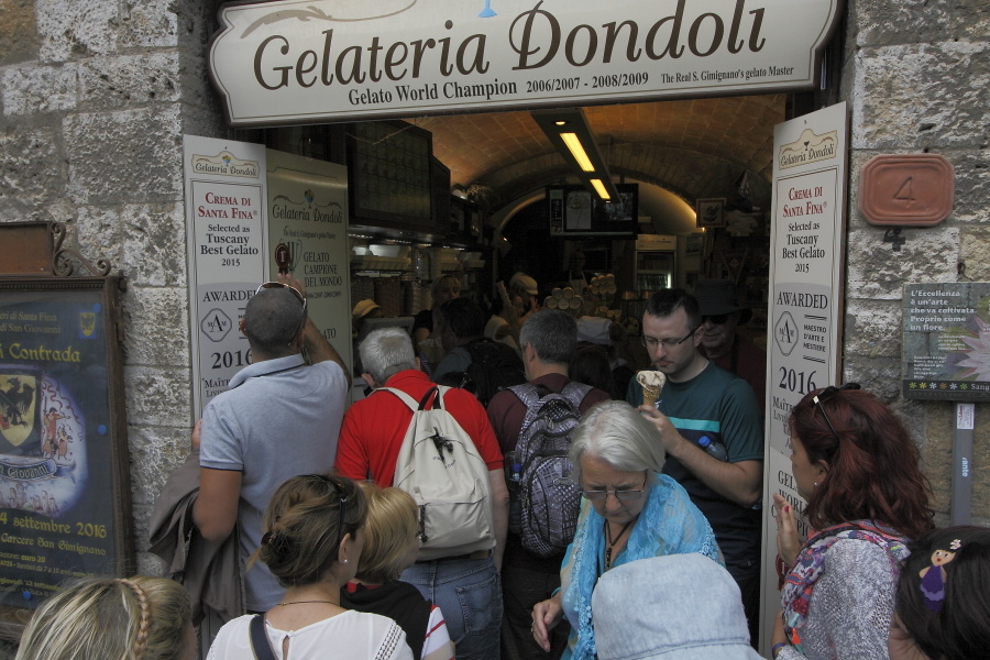 Sorveteria Dondoli em San Gimignano - Considerado DUAS vezes o melhor sorvete do mundo Foto: Eduardo Andreassi