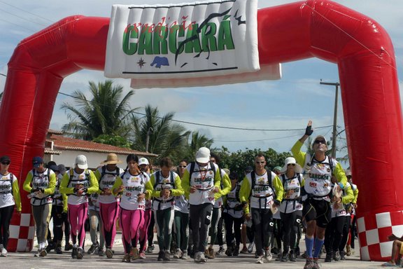 Competidores levaram mais de 47 horas na prova (foto: Divulgação/ Riccardo Carvalho)