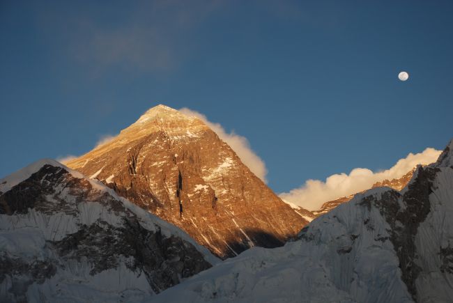 Trabalho é feito desde 2008 no Everest (foto: Arquivo Pessoal/ Rodrigo Raineri)