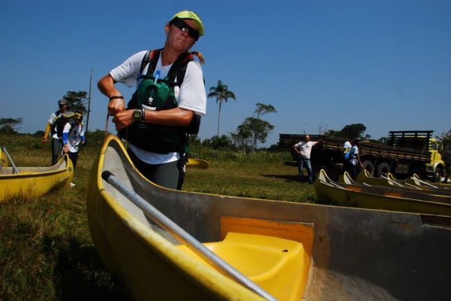 Tatiana Queiroz na canoagem (foto: Alexandre Carrijo/ Equipe Brasília Multisport)