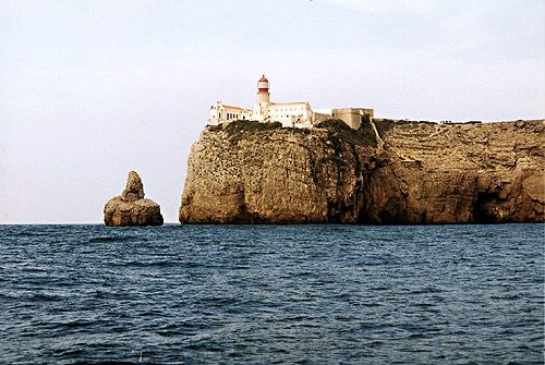 Belas paisagens que só podem ser vistas do mar (foto: André Homem de Mello/ Divulgação)