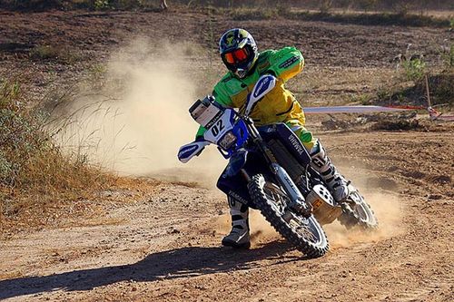 Lesões nos membros inferiores são comuns para pilotos de moto (foto: Donizetti Castilho/ www.webventure.com.br)