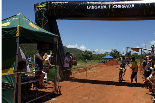 Abraão Azevedo venceu a 1ª etapa (foto: Divulgação/ Gera Lobo)