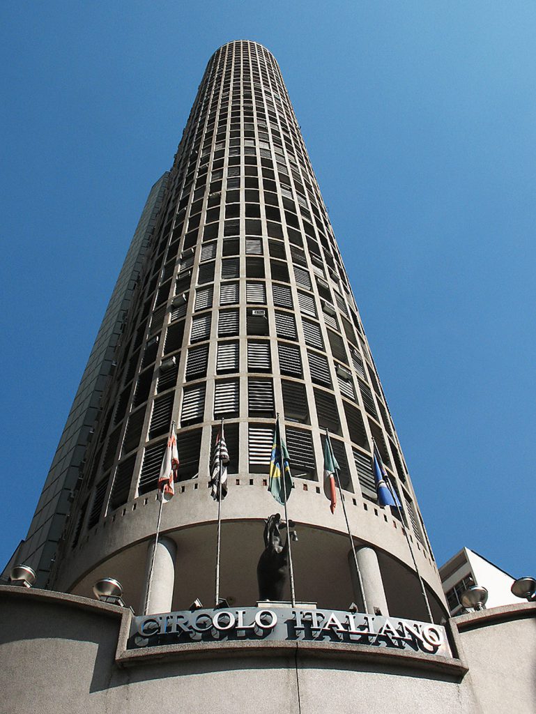 Edifícios comerciais viram atrações turísticas em São Paulo 